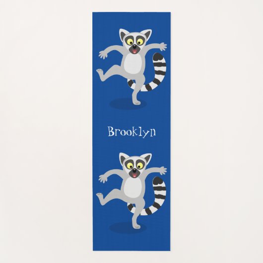 Cute ring tail lemur dansend cartoon illustratie yogamat (Voorkant)