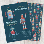Cute Robot Kids Birthday Party Invitation Kaart<br><div class="desc">Tijd voor een feest! Een leuk stel schattige kleine robots,  klaar om je aan te passen aan de naam van je kind en de feestgegevens. Op de achterzijde is een schattig en griezelig robotarcpatroon te zien.</div>