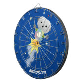 Cute robot vliegend in de cartoon van de ruimte dartbord (Voorkant Rechts)