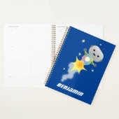 Cute robot vliegend in de cartoon van de ruimte planner (Display)