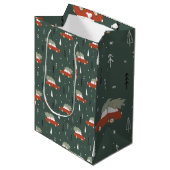 Cute Rode Auto Kerstboom Winter Patroon Medium Cadeauzakje (Voorkant Gekanteld)