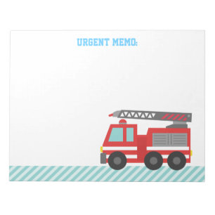 Cute rode brandweerwagen voor kleine brandweerlied notitieblok