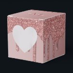 Cute Roos Gold Sparkle Glitter Drift Monogram Bedankdoosjes<br><div class="desc">Girly Roos Gold Sparkle Glitter Drips Monogram Favor Box met hart opening met onze mode faux blush roze/roos gouden glitter druppels op een chique achtergrond met uw aangepaste monogram en naam. Geweldig voor het houden van feestgunsten voor uw verjaardag, vrijgezellenfeest, of gewoon voor iedereen die houdt van de luxe glam...</div>