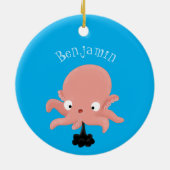 Cute roze baby octopus cartoon humor keramisch ornament (Achterkant)