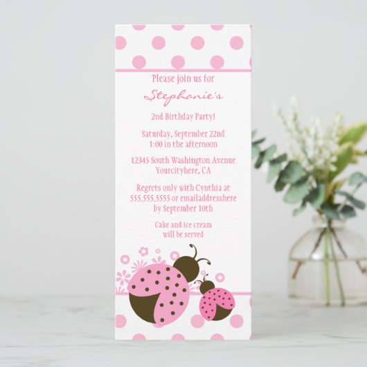 Cute roze dame bug meisjes verjaardagsfeest kaart (Staand voorkant)