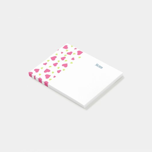 Cute roze en Green Tumbling Hearts Pattern Post-it® Notes (Schuin)