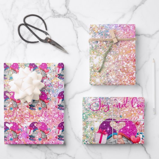 Cute roze faux glitter gnome kerst inpakpapier vel (Voorkant)