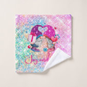 Cute roze faux glitter gnome kerstmonogram bad handdoek (Wasdoekje)