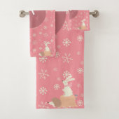 Cute Roze Kerstlanddieren Bad Handdoek (Insitu)