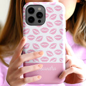 Cute Roze Lippenstift Kusjes Script Naam iPhone 15 Case