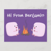 Cute roze marshmallows by kamp fire cartoon briefkaart (Voorkant)