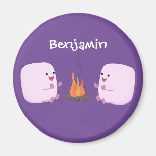 Cute roze marshmallows by kamp fire cartoon magneet