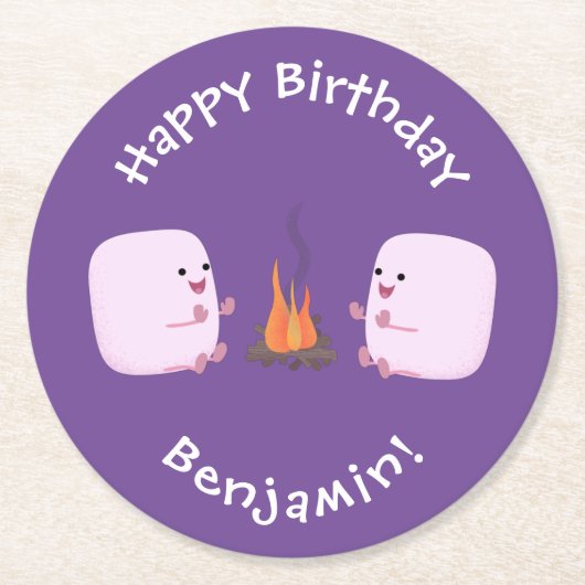 Cute roze marshmallows by kamp fire cartoon ronde kartonnen onderzetter (Voorkant)