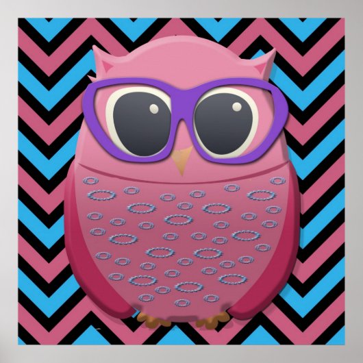 Cute Roze Uil met Bril op Chevron Poster (Voorkant)