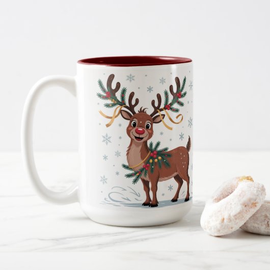 Cute Rudolph with Gold Accents Tweekleurige Koffiemok (Met donut)