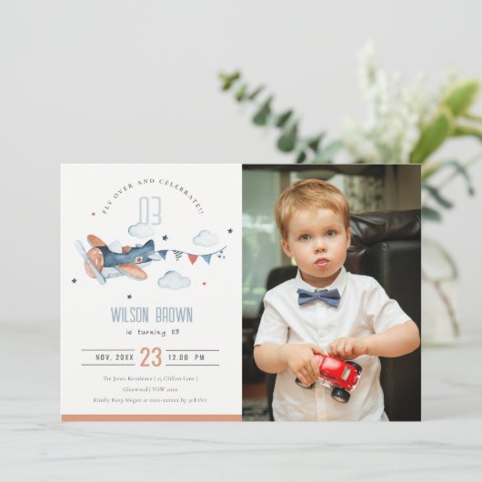Cute Rust Navy Plane Cloud Photo Birthday Invite Bedankkaart (Staand voorkant)
