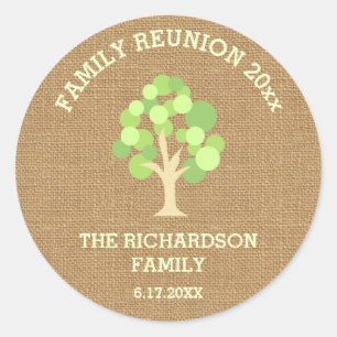 Cute Rustic Green Tree and Burlap Family Reunion Ronde Sticker