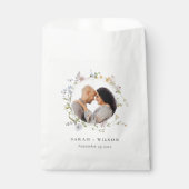 Cute Rustic Meadow Floral Wreath Photo Wedding Bedankzakje (Voorkant)