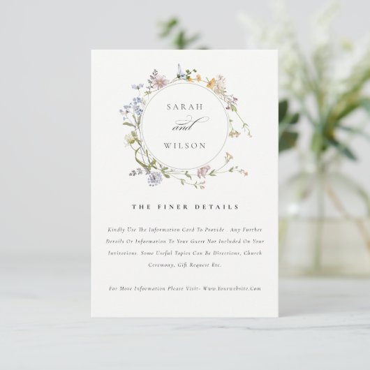 Cute Rustic Meadow Floral Wreath Weddenschap Detai Informatiekaartje (Staand voorkant)