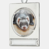 Cute Sable Ferret Verzilverd Banner Ornament (Links)