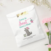 Cute Santa Hat Dog Hier is een Treat Sweet Bedankzakje (Gezegeld)