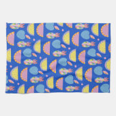 Cute Scandinavian Fruit Pattern Blue Whimsical Theedoek (Horizontaal)