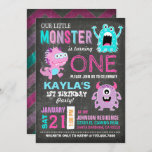 Cute Scary Little Monsters Birthday Kaart<br><div class="desc">Kute en enge kleine monsters op de achtergrond van het karton met een kleurrijke grijze chevron-printkaart op de achterzijde van de verjaardagsdagskaart</div>