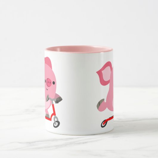 Cute Scooter Riding Cartoon Pig Mok (Midden)