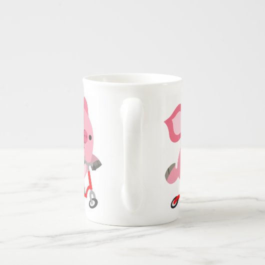 Cute Scooter Riding Cartoon Pig Porselein Kop (Achterkant)