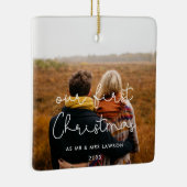 Cute script Ons eerste kerstpaar foto Keramisch Ornament (Rechts)