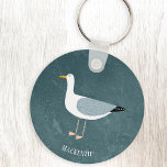 Cute Seagull Name Sleutelhanger<br><div class="desc">Een juktige zeemeeuw die bij de oceaan staat. Ideaal voor mensen die van zassige vogels houden en voor de kust. Personaliseer door de naam te veranderen of te verwijderen.</div>