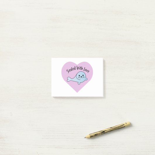 Cute Sealed with Love Post-it® Notes (Op bureau)