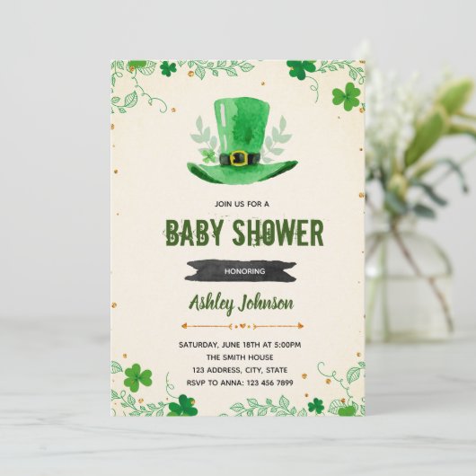 Cute shamrock baby shower-uitnodiging kaart (Staand voorkant)
