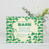 Cute Shamrock St. Patrick's Day Party Invitation Kaart (Staand voorkant)