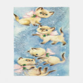 Cute Siamese Kittens Pink Bows Holly Fleece Deken (Voorkant)
