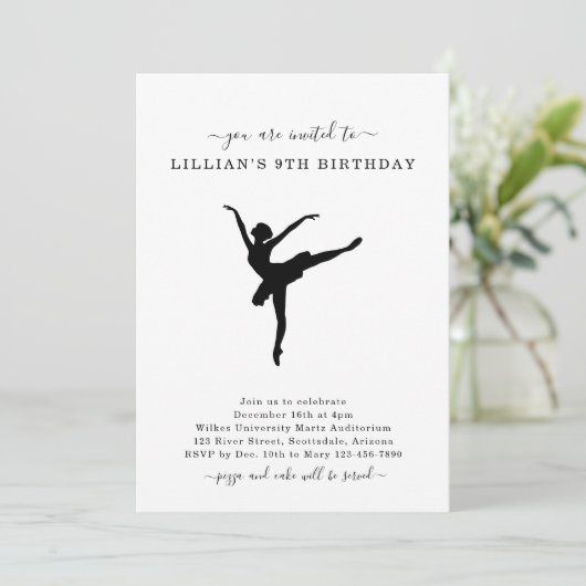 Cute Simple Ballet Dansende Birthday Uitnodiging (Staand voorkant)