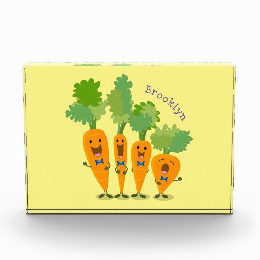 Cute singing carrot cartoon illustratie fotoblokken (Voorkant)