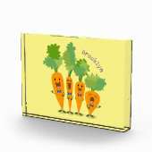 Cute singing carrot cartoon illustratie fotoblokken (Rechts)