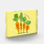 Cute singing carrot cartoon illustratie fotoblokken (Links)