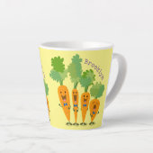 Cute singing carrot cartoon illustratie latte mok (Rechterhoek)