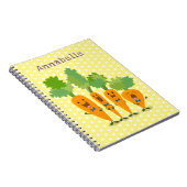 Cute singing carrot cartoon illustratie notitieboek (Rechterzijde)