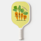 Cute singing carrot cartoon illustratie pickleball paddle (Voorkant)