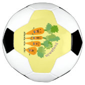 Cute singing carrot cartoon illustratie voetbal (Gedraaid)