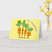 Cute singing carrot quartet cartoon illustration kaart (Gele Bloem)