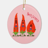 Cute-Singing chili peppers cartoon illustratie Keramisch Ornament (Links)