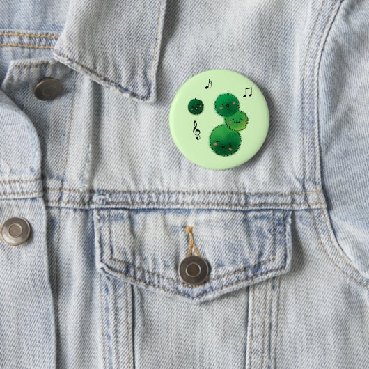 Cute Singing Marimo Moss Stack Ronde Button 5,7 Cm (In situ)