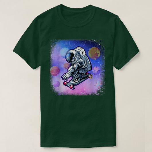 Cute Skateboarding Astronaut in Space Skateboarder T-shirt (Design voorkant)