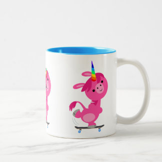 Cute Skateboarding Cartoon Unicorn Tweekleurige Koffiemok