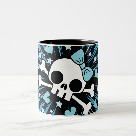 Cute Skull en Crossbones - Blue Tweekleurige Koffiemok (Center)