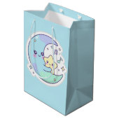 Cute Sleeping Moon & Stars Baby Blue Ramadan Gift  Medium Cadeauzakje (Achterkant Gekanteld)
